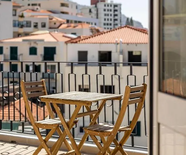 Progresso 1º Esq شقة *