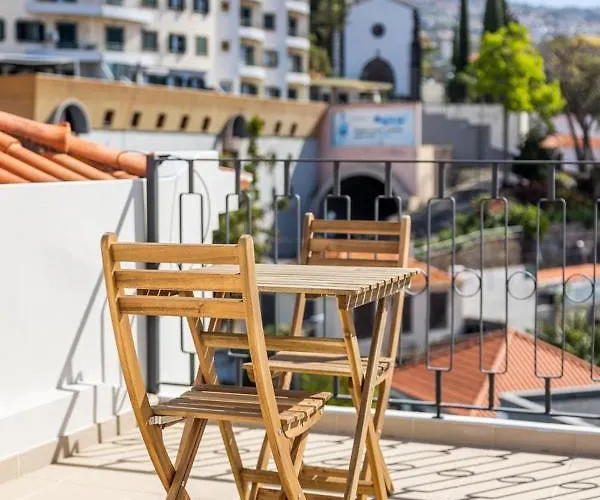 Progresso 1º Esq * فونشال